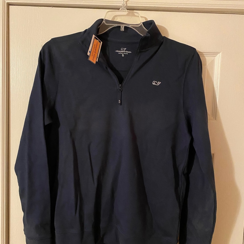 NWT boys Vineyard Vines 3/4 zip pullover. Size XL (boys) color Navy
